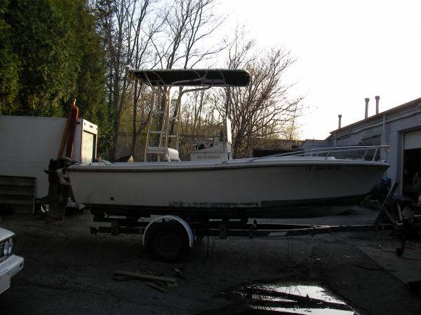 04/10... It's the first time she has seen light in over 3 yrs..
The combo Tee-top/Leaning post was just procured this APR (Ebay) and has yet to be fitted.