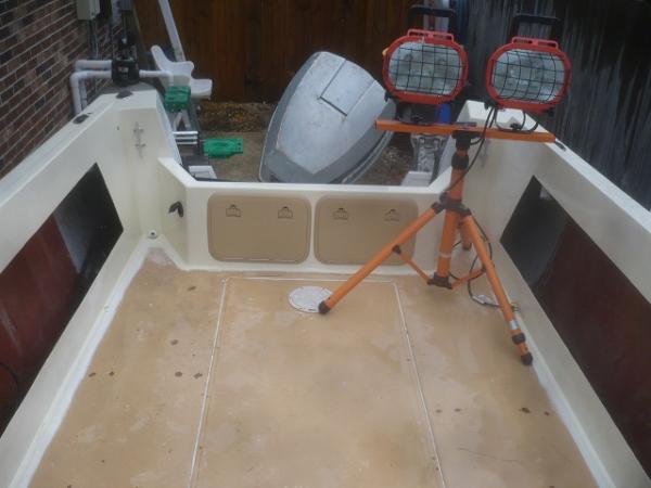 1/16/11 - Finished painting last weekend and have been busy putting the boat back together.  I ordered the hatches off the net for $55 each plus shipping.  They didn't fit perfect, but were the closest I could find -- I had to widen each side by 1".  Also, they're too short so that there is nothing for the screws to catch on the top and bottom.