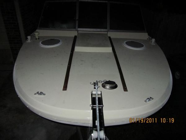 Still have to install the cleat and rope guides. It didn't come with a bow rail, although I'd like to add one if I can pick one up at a reasonable price along the way.