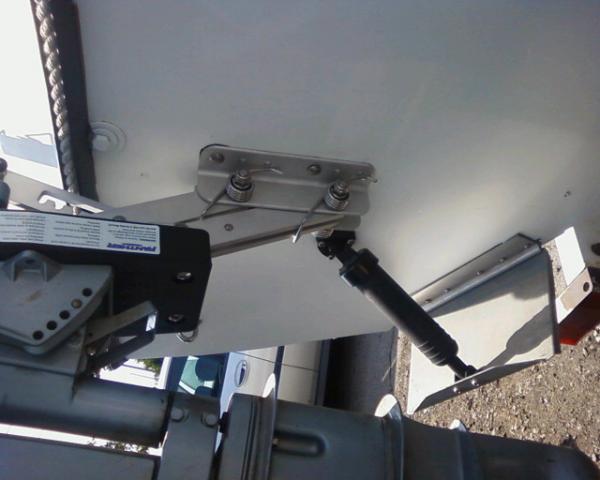 Kicker and Trim tabs